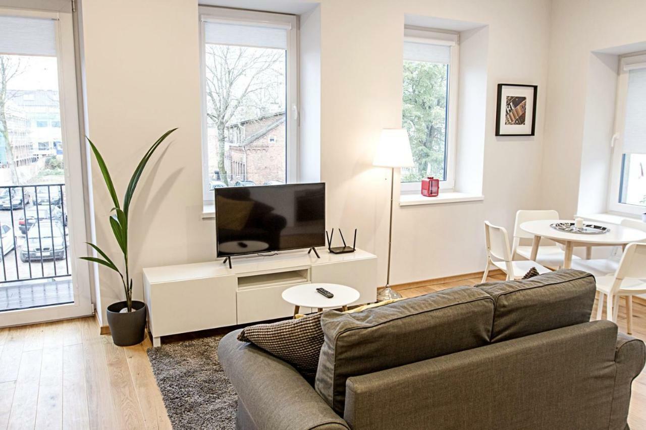 Modern 1Bd Apartment In Old Town By Hostlovers 카우나스 외부 사진